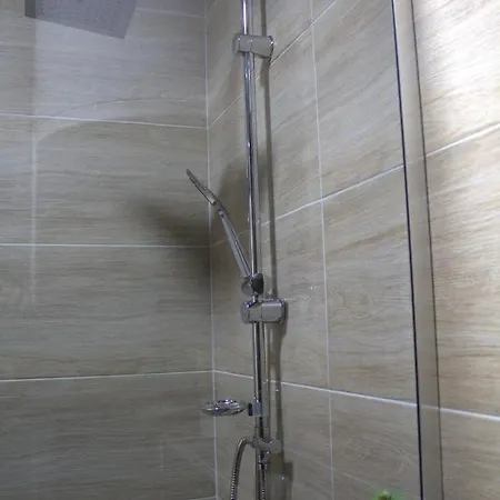 Aparthotel Kraljev